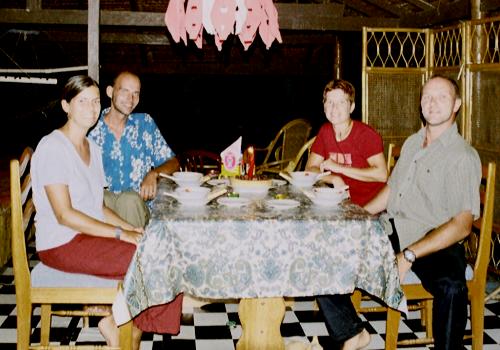 Ernel Beach Cottages, Lake Maninjau, Sumatra, Indonesien